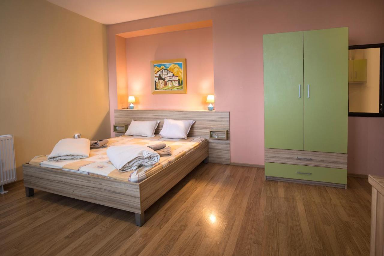 Hanovete Hotel Πλίσκα Εξωτερικό φωτογραφία